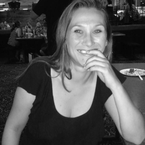 Meet your Posher, Rhonda - Picture 1 of 1